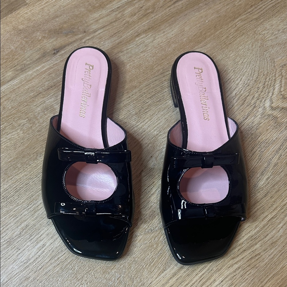 Pretty Ballerinas Glossy Black Mules size 37.5